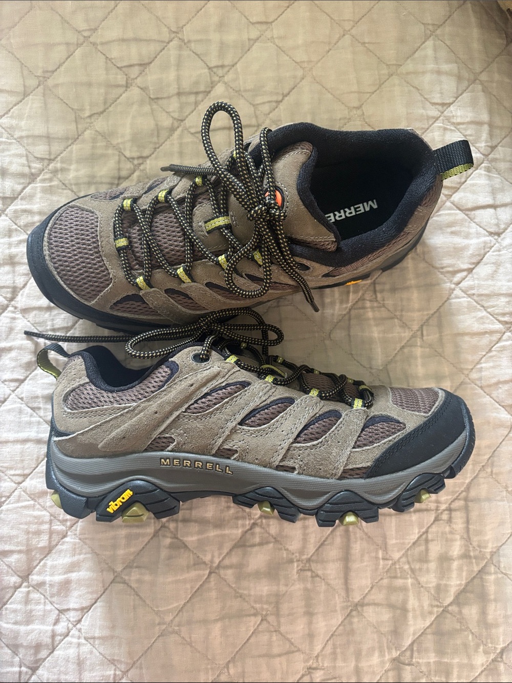 Merrill Men’s Hiking Trail Shoes
